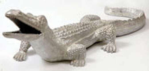 aluminum garden alligator statue