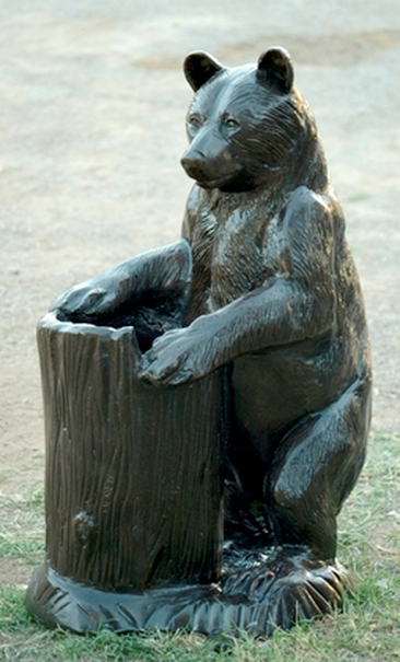 aluminum bear planter statue