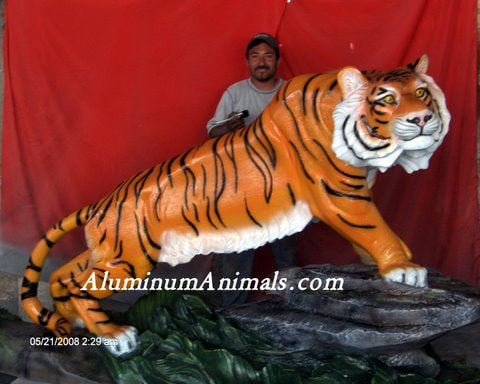 life sized tiger sculptures
